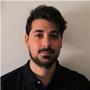 Docente di italiano e musica impartisce lezioni sul territorio bolognese e a remoto